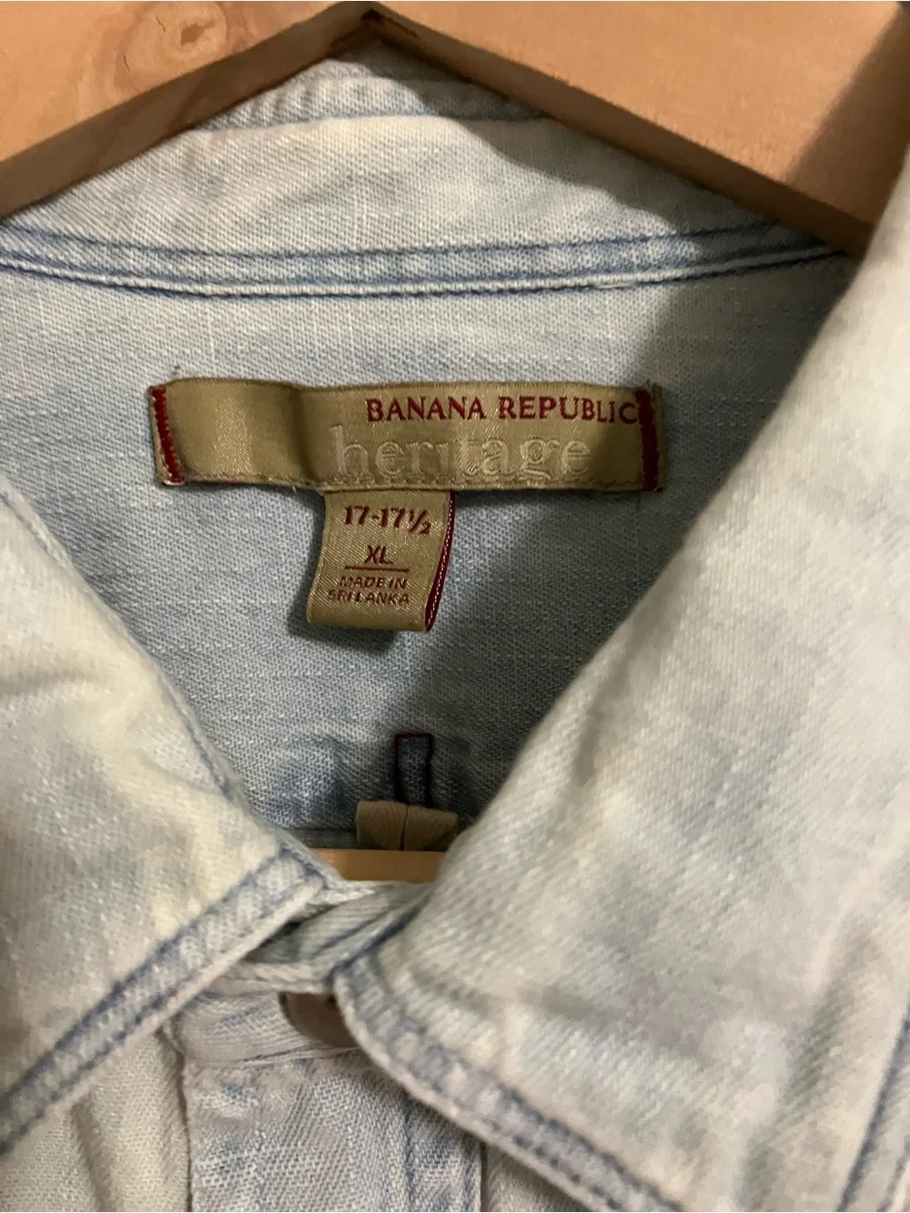 Banana Republic Light Wash Denim Button-Up Shirt - Men